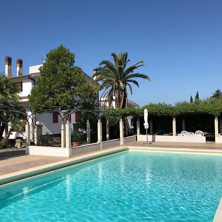 מטרה Villa Bruna Country Holiday מראה חיצוני תמונה