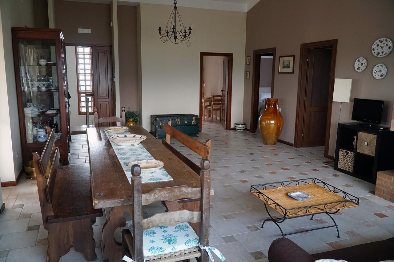 מטרה Villa Bruna Country Holiday מראה חיצוני תמונה