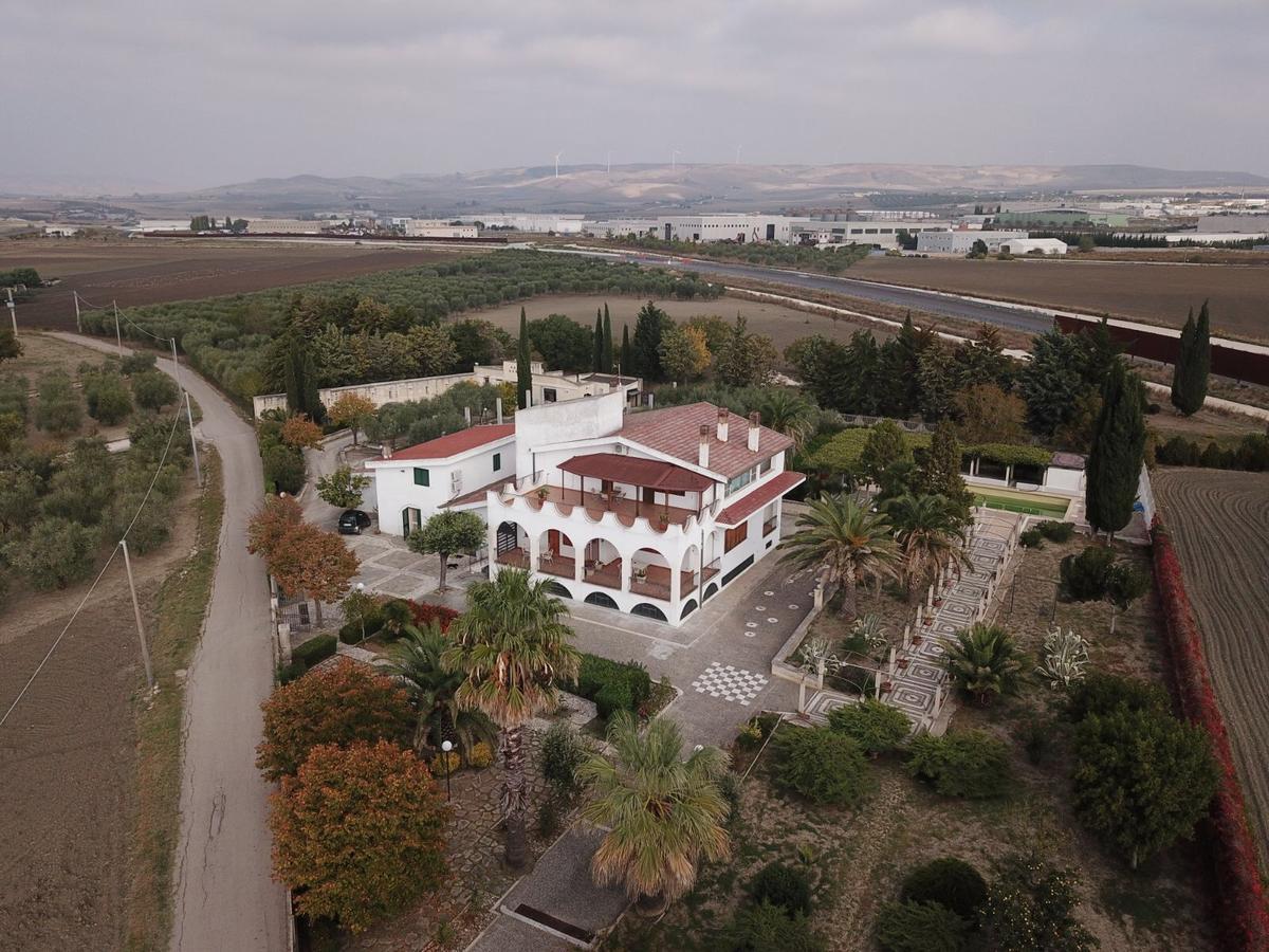 מטרה Villa Bruna Country Holiday מראה חיצוני תמונה
