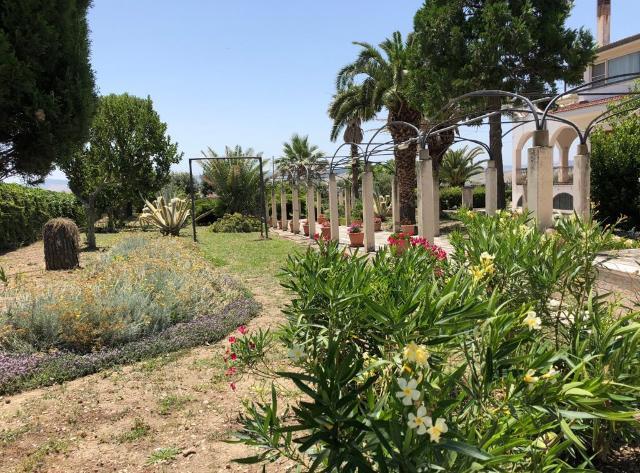 מטרה Villa Bruna Country Holiday מראה חיצוני תמונה
